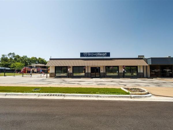 1008 W Main Street , Arlington, TX 76013