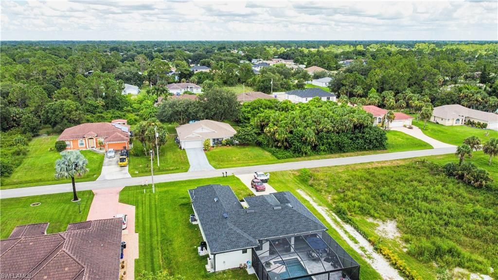 613 Hibiscus Ave , Lehigh Acres, FL 33972 Photo
