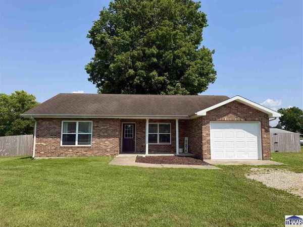 226 E Court Drive, Cayuga, IN 47928