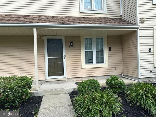 882A SCOTSWOOD COURT, MOUNT LAUREL, NJ 08054