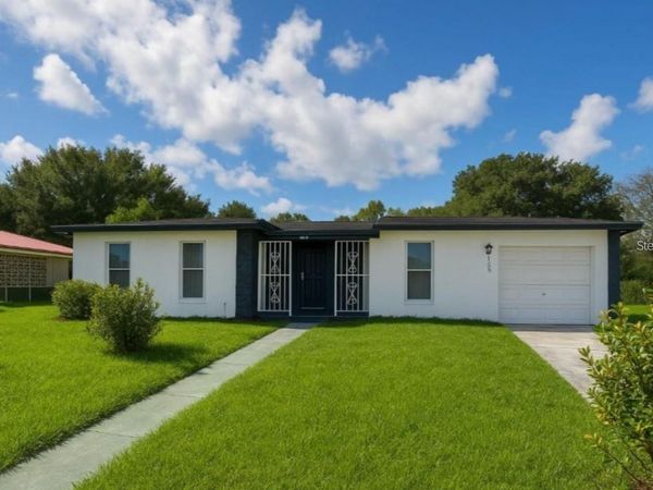 1048 WAKEFIELD CIRCLE , DELTONA, FL 32725