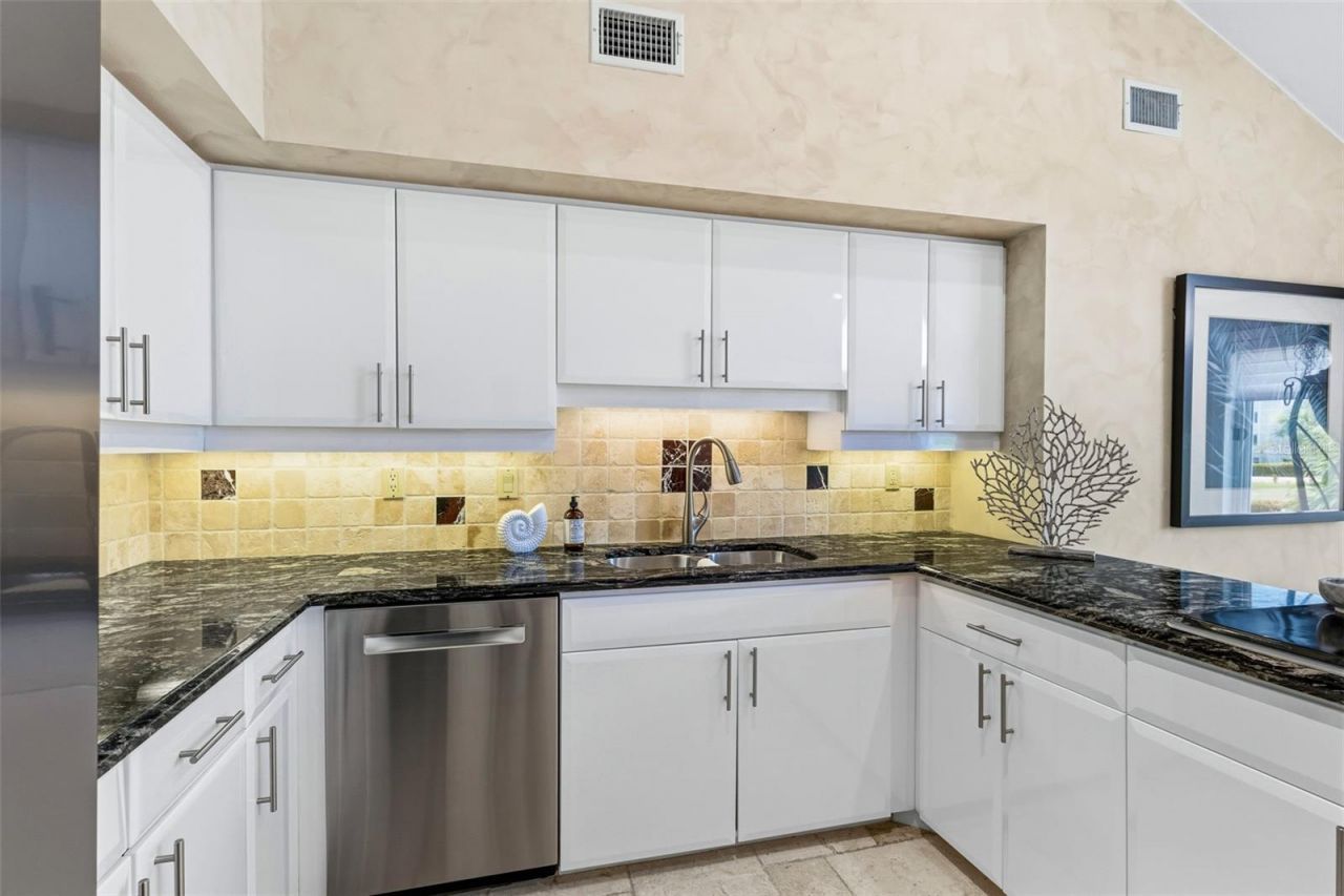 56 Tidy Island Boulevard, Unit 56, Bradenton, FL 34210 Photo