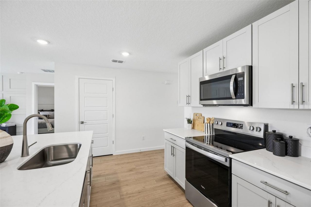 239 Skyfield Court , Lady Lake, FL 32159 Photo