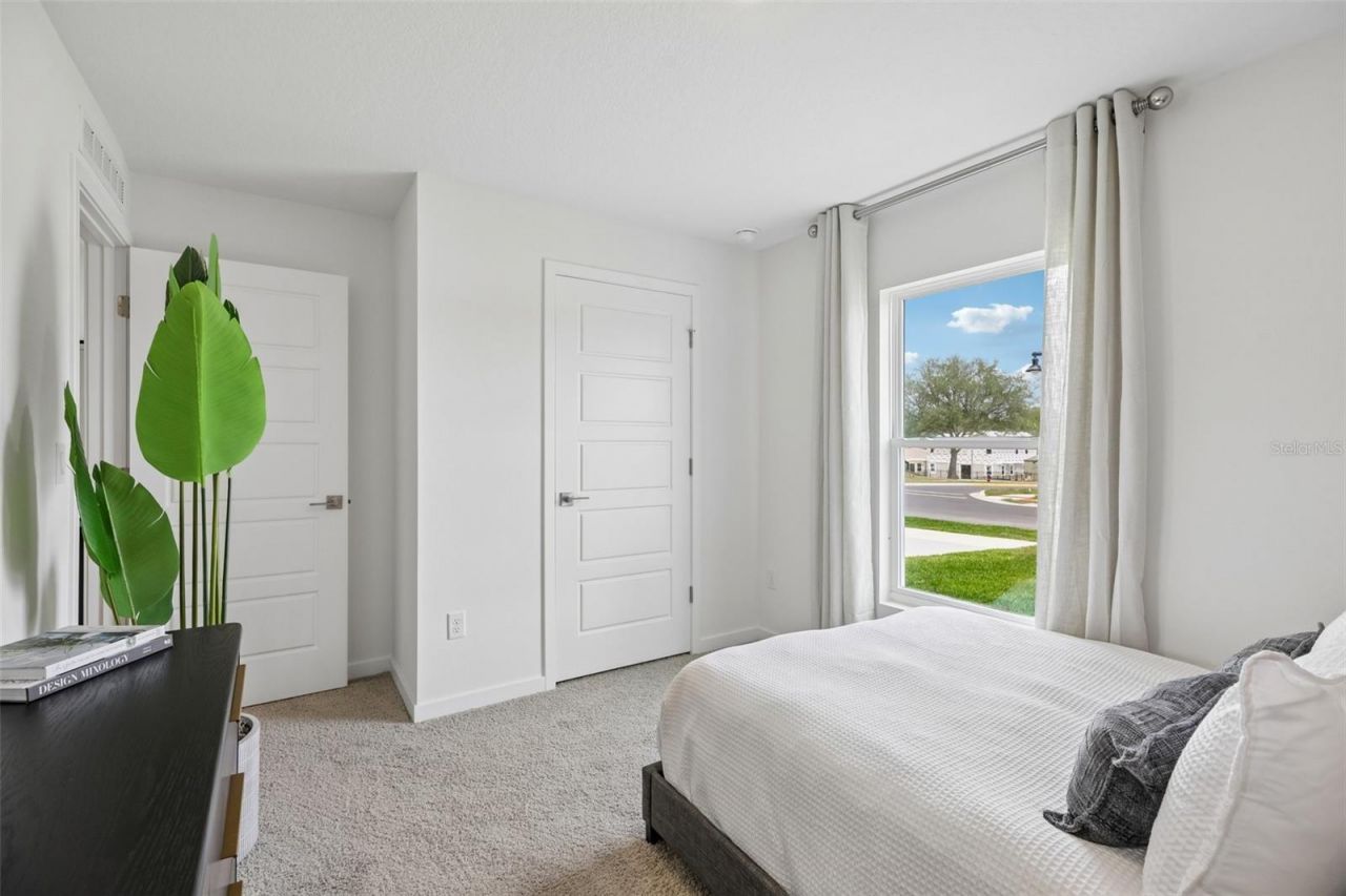 239 Skyfield Court , Lady Lake, FL 32159 Photo