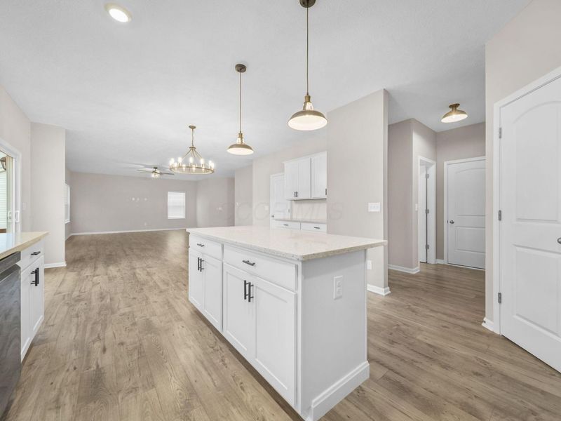 5791 Trail View Crossing, Grove City, OH 43123 Photo 13