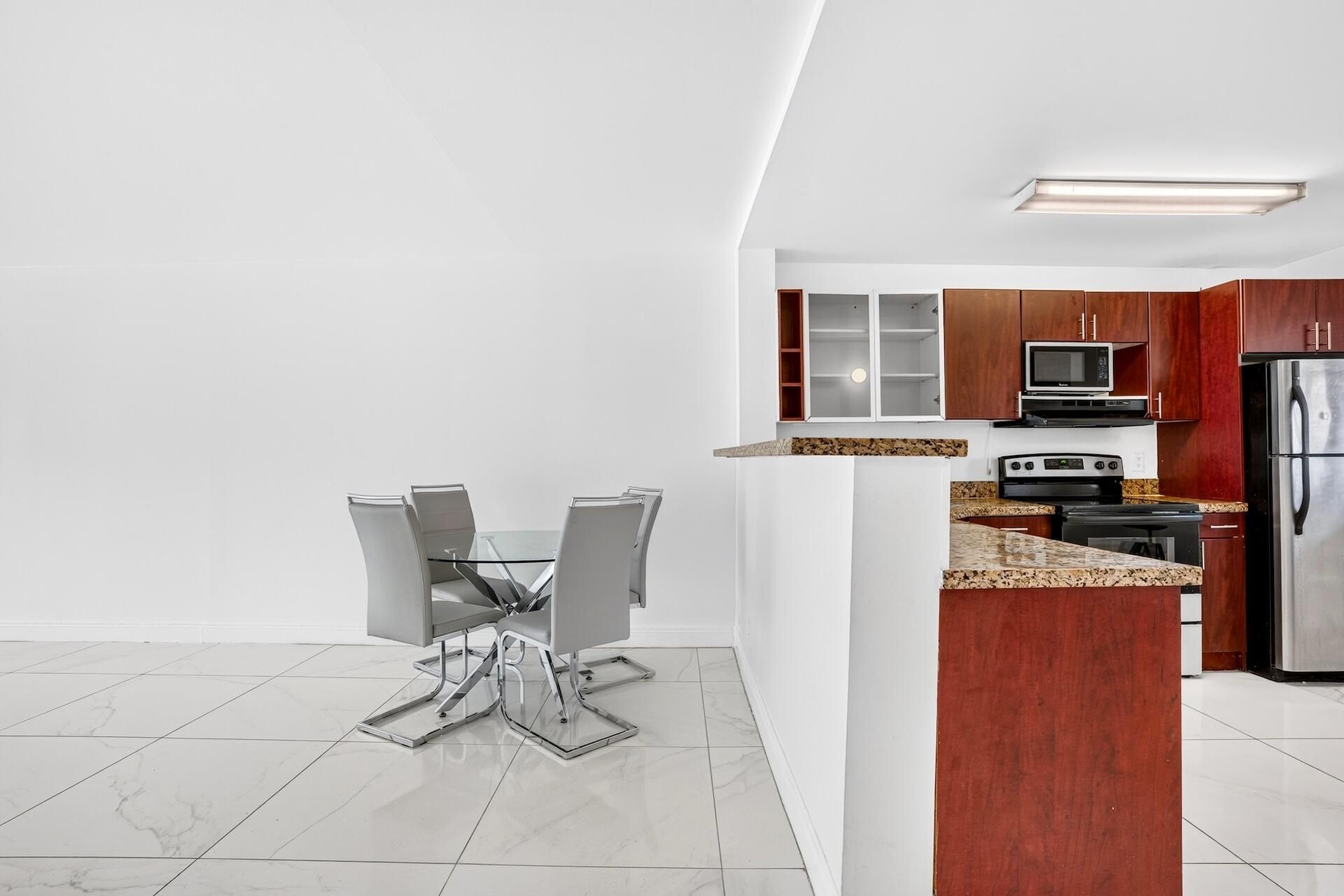 840 Pine Drive, Unit 104, Pompano Beach, FL 33060 Photo