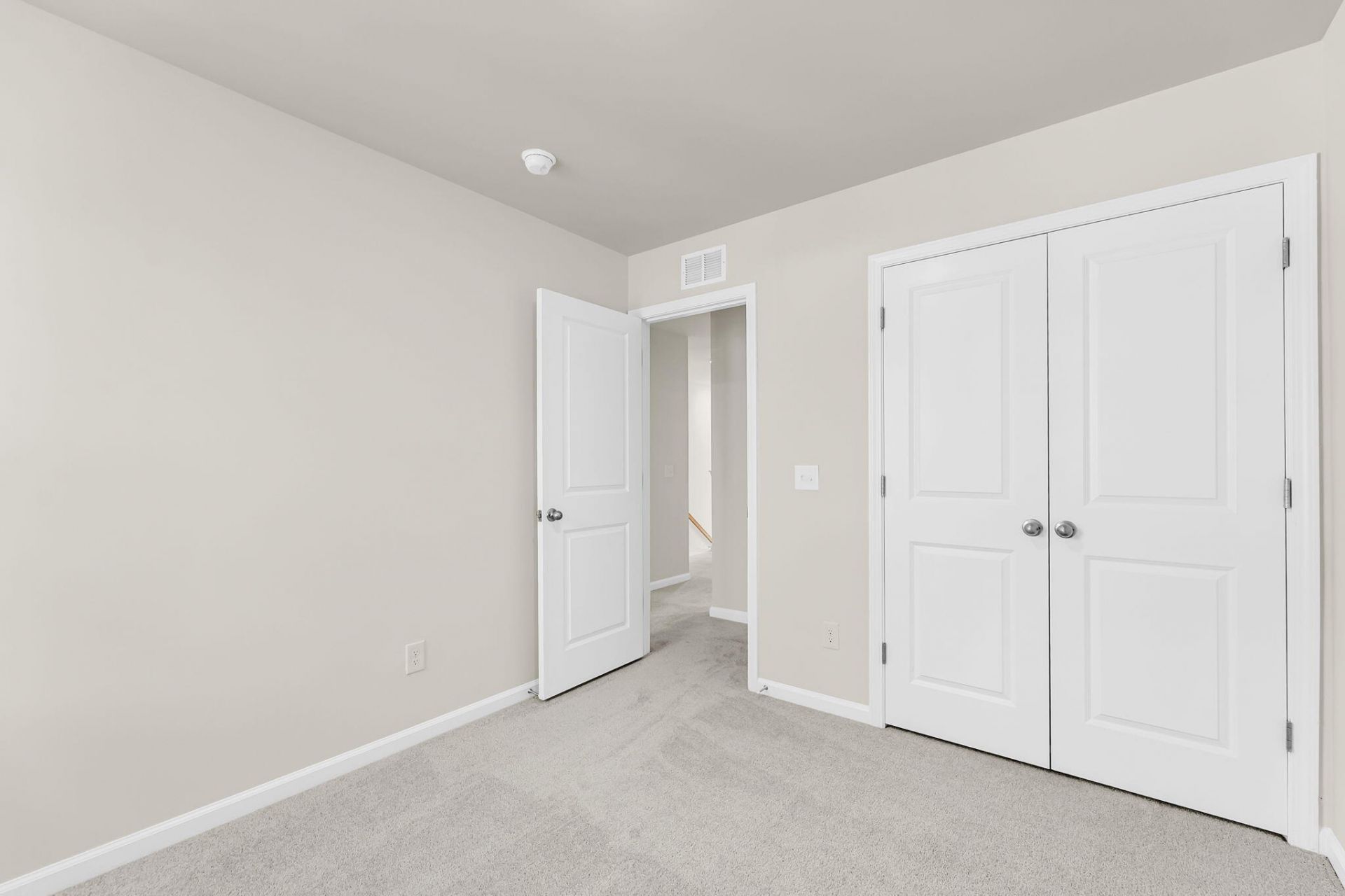 147 Berry Shoals Drive Photo 26