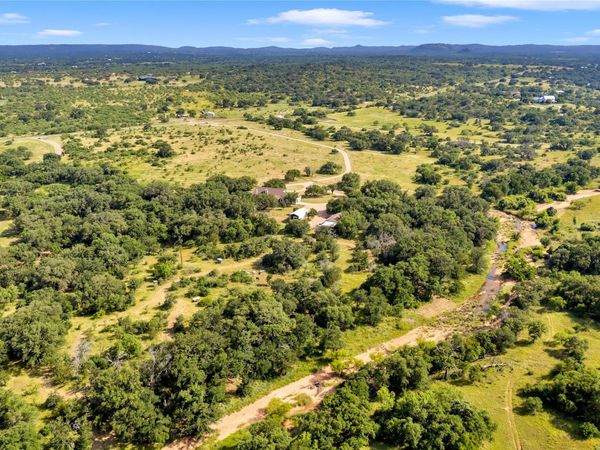 627 Ranch Road 2323, Llano, TX 78643