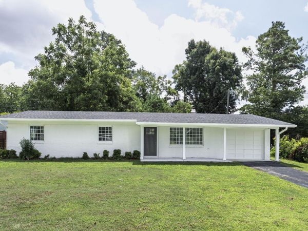 1606 Redwood Drive , Chattanooga, TN 37421