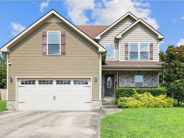 1928 Bell Chase Way, Clarksville, TN 37040