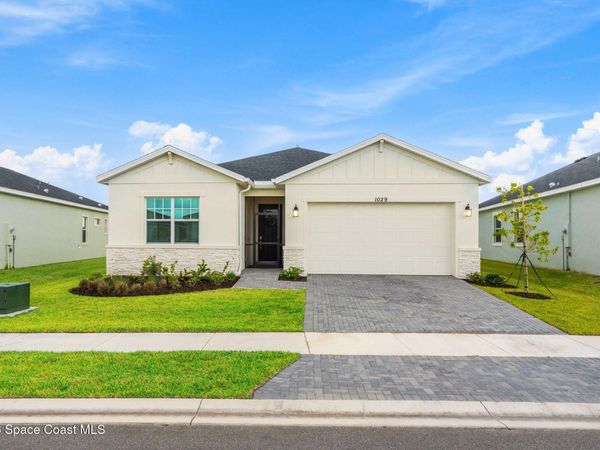 1029 Cavailian Place NW, Palm Bay, FL 32907