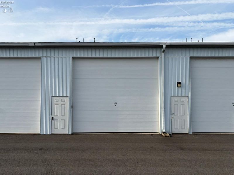 3720 E Aqua Aire Drive, Unit 221, Port Clinton, OH 43452 Photo 1