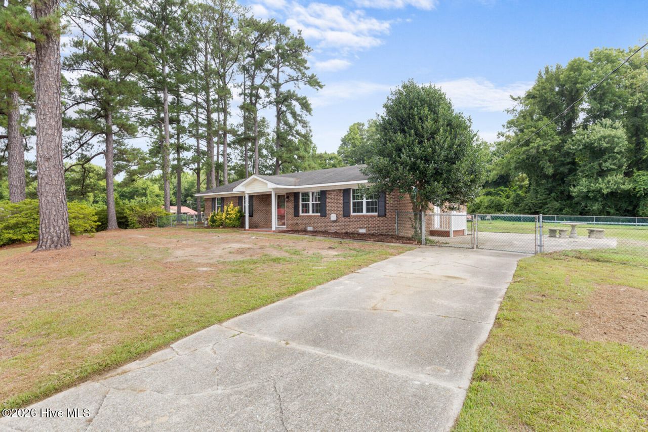 104 Howell Drive , Jacksonville, NC 28540 Main Photo
