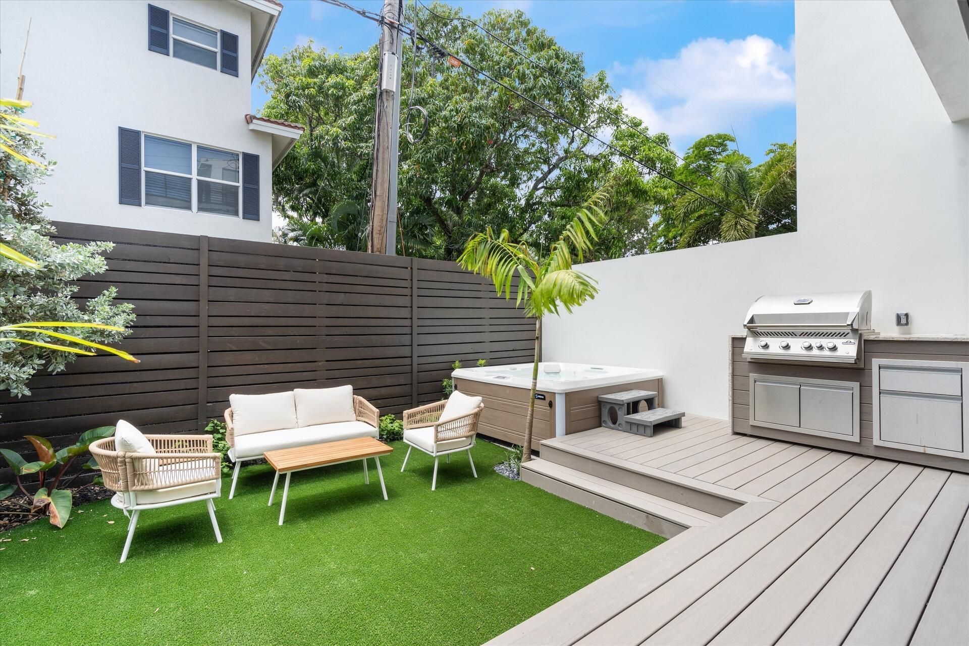1418 NE 6th St, Fort Lauderdale, FL 33304 Photo