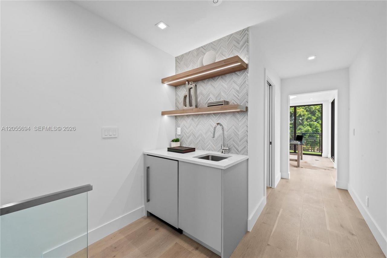 1418 NE 6th St, Fort Lauderdale, FL 33304 Photo