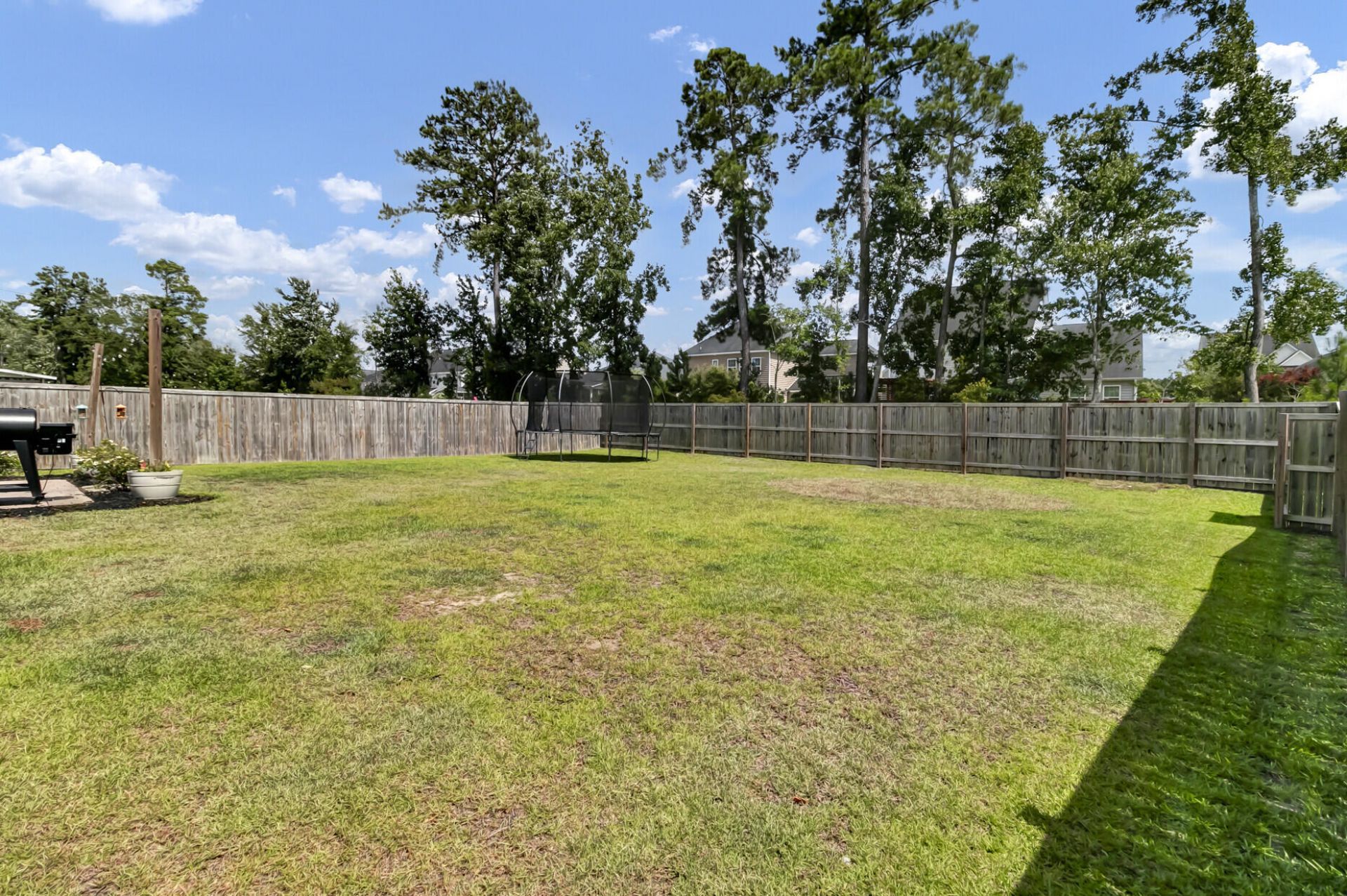513 Yellow Leaf Lane Photo 42