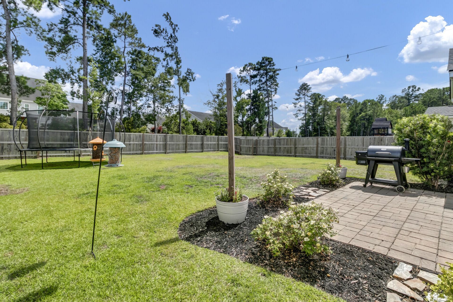513 Yellow Leaf Lane Photo 43