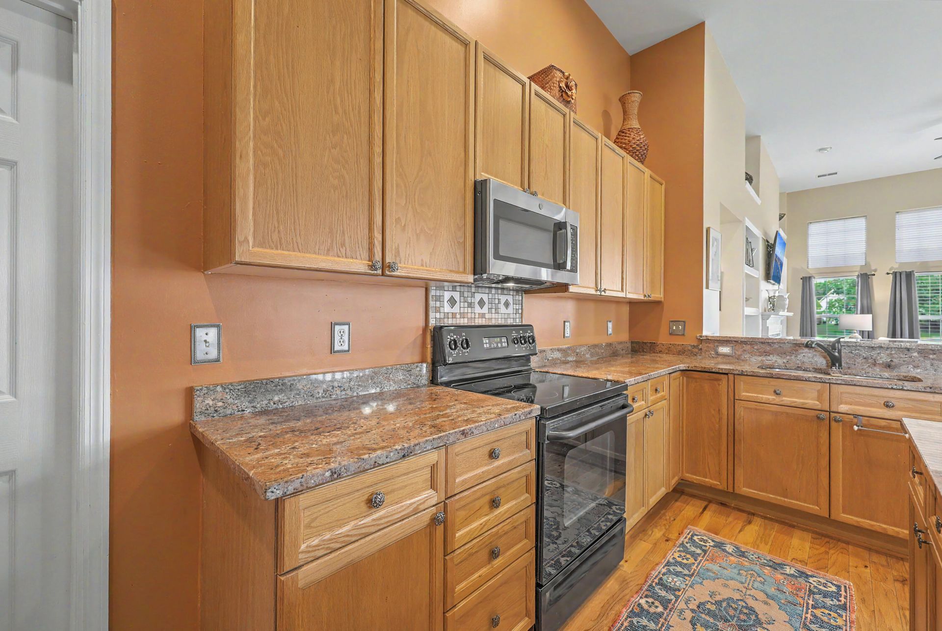 583 Ivy Circle Photo 14