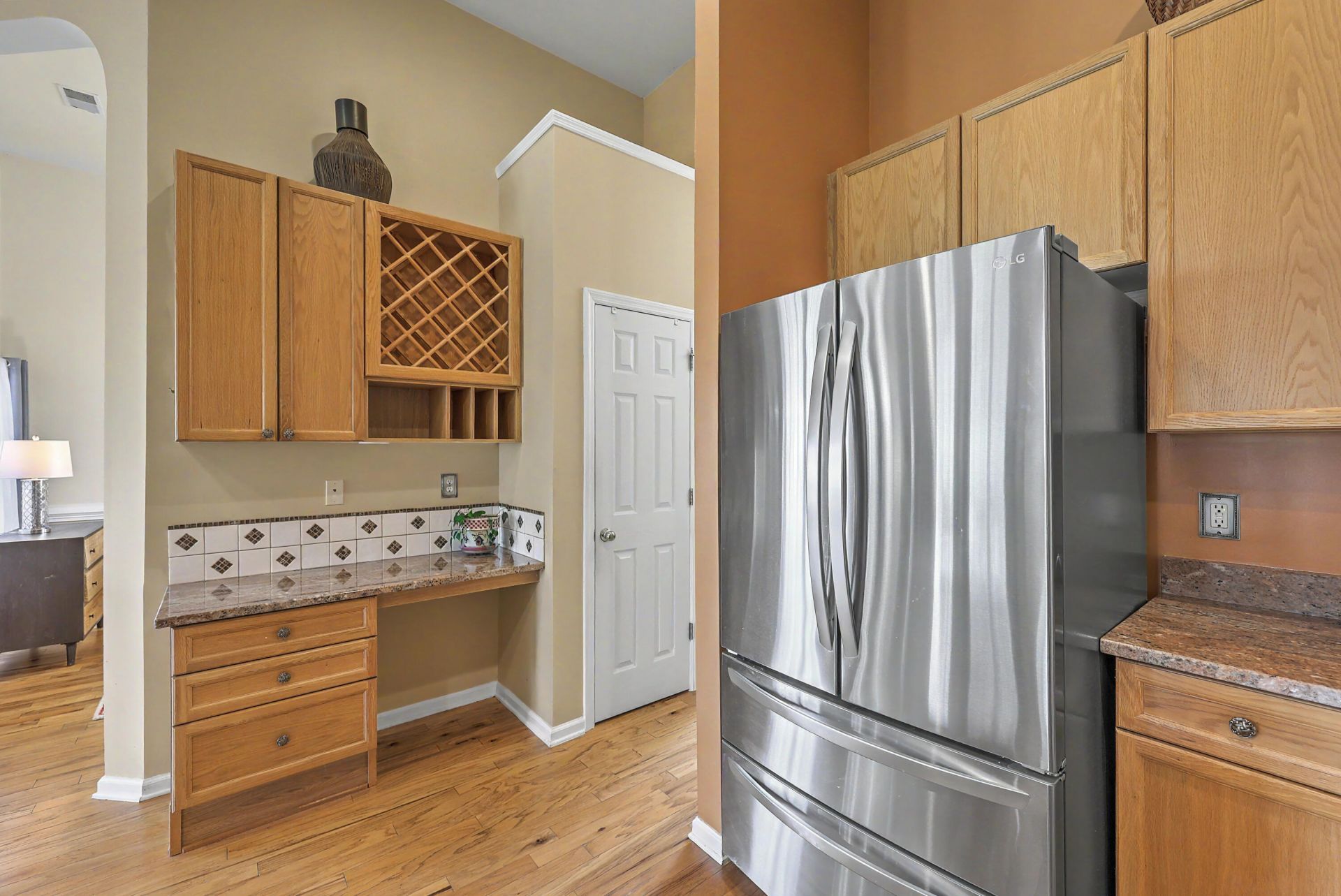 583 Ivy Circle Photo 15