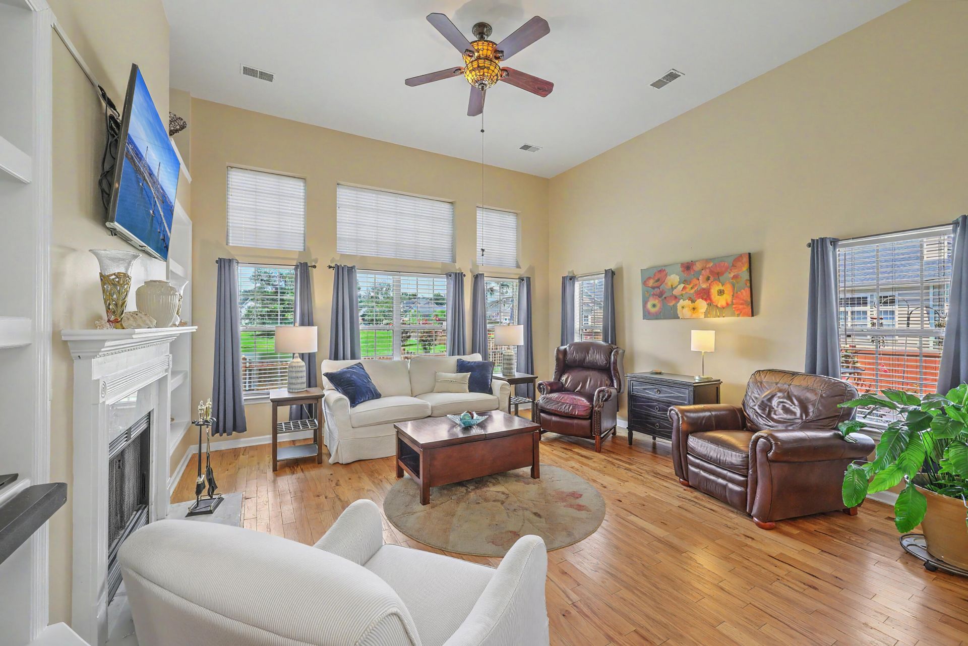 583 Ivy Circle Photo 17