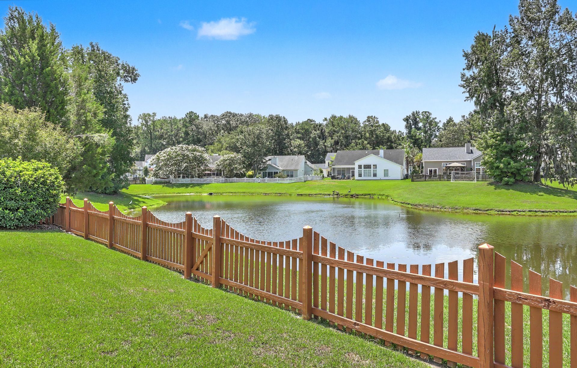 583 Ivy Circle Photo 33