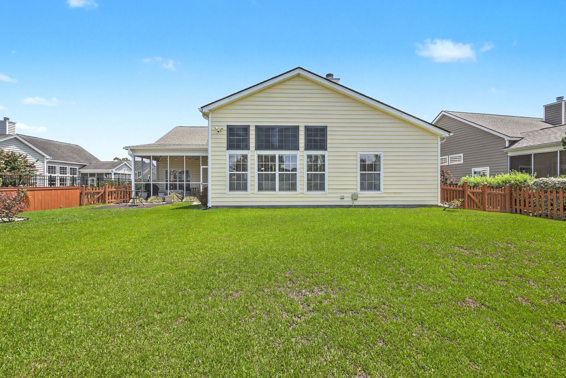 583 Ivy Circle Photo 35