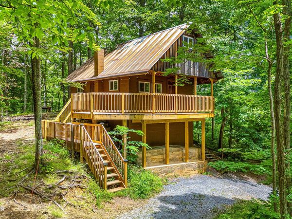 1222 S Hwy 32, Cosby, TN 37722