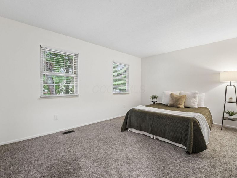 7730 Garrison Drive, Columbus, OH 43085 Photo 10