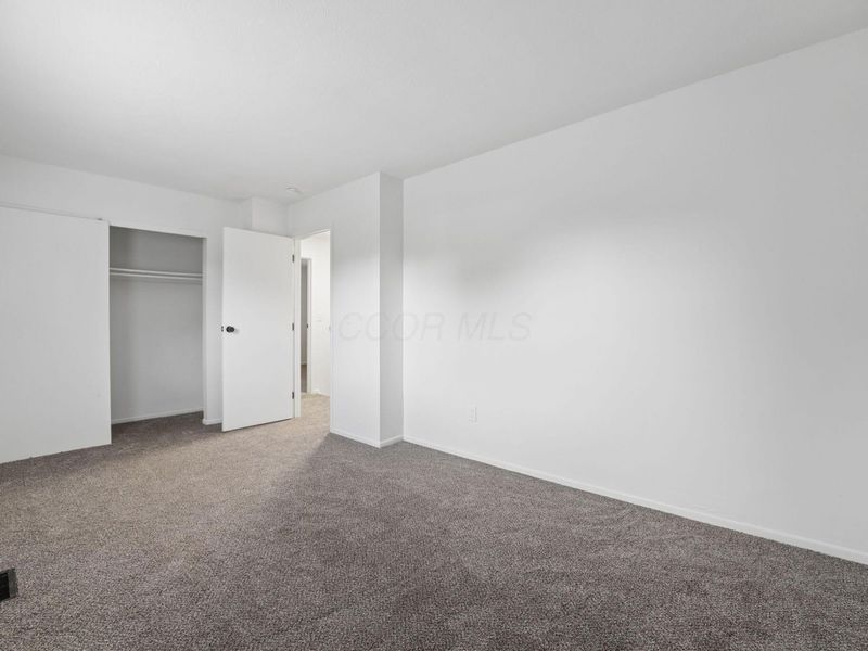 7730 Garrison Drive, Columbus, OH 43085 Photo 14