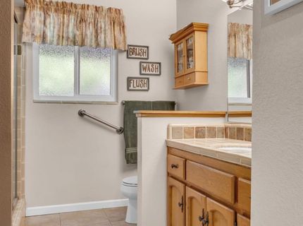 104 Oak Rock Cir, Folsom, CA 95630 Photo