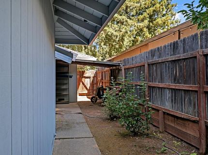 104 Oak Rock Cir, Folsom, CA 95630 Photo