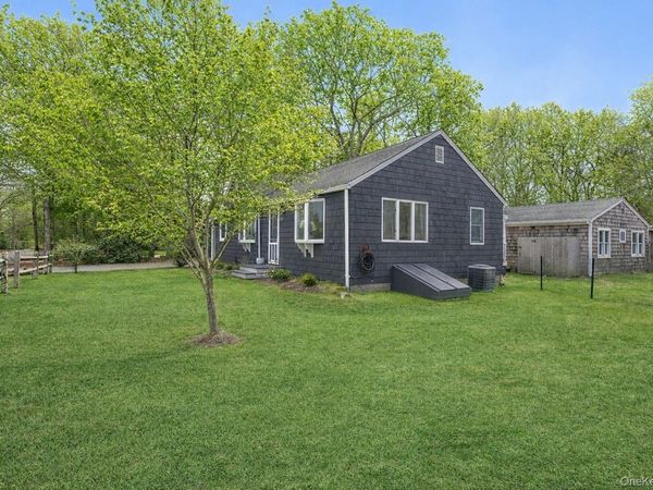 111 Oak Lane , Amagansett, NY 11930