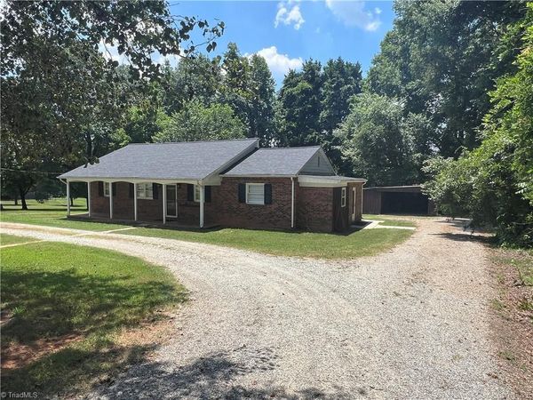 5879 Stanley Huff Road , Summerfield, NC 27358