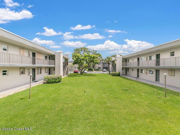 3001 Thrush Drive, Unit 219, Melbourne, FL 32935
