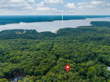 000 The Glades, Chapel Hill, NC 27517