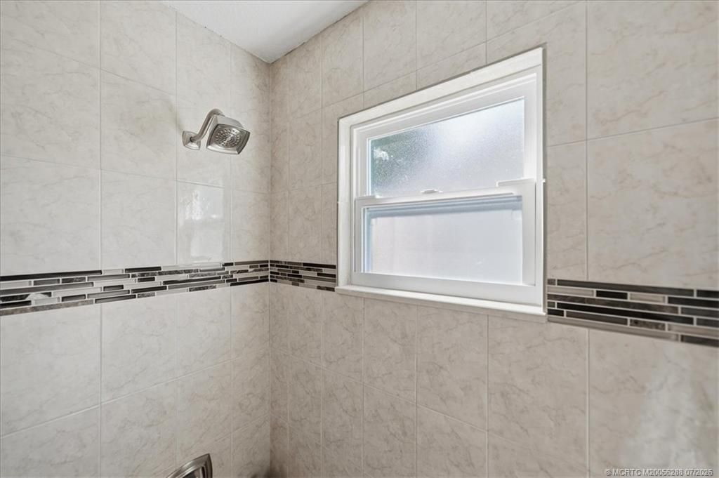 6703 SE Raintree Avenue, Stuart, FL 34997 Photo