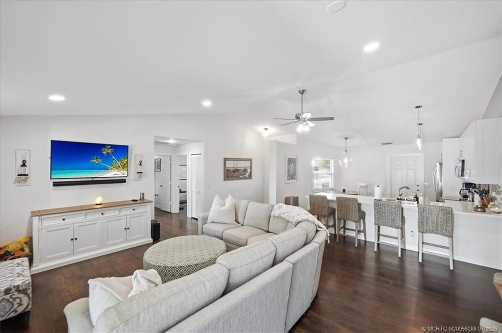 6703 SE Raintree Avenue, Stuart, FL 34997 Photo