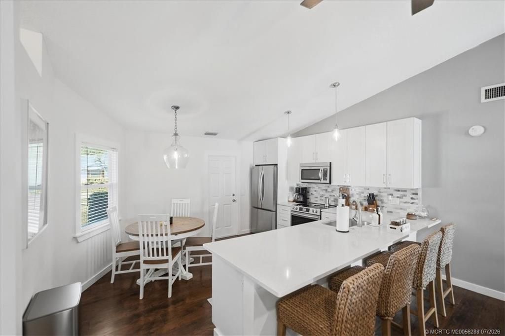 6703 SE Raintree Avenue, Stuart, FL 34997 Photo
