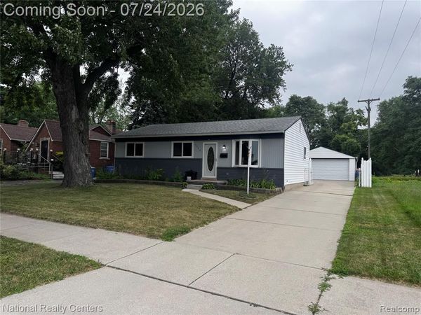 5966 Engleman Avenue , Warren, MI 48091