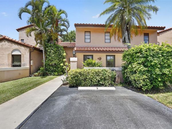 9050 Jacaranda Ln , Unit 3, Plantation, FL 33324