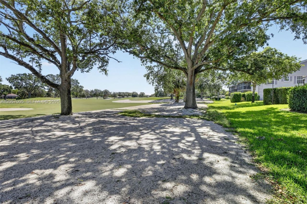 9050 Jacaranda Ln , Unit 3, Plantation, FL 33324 Photo