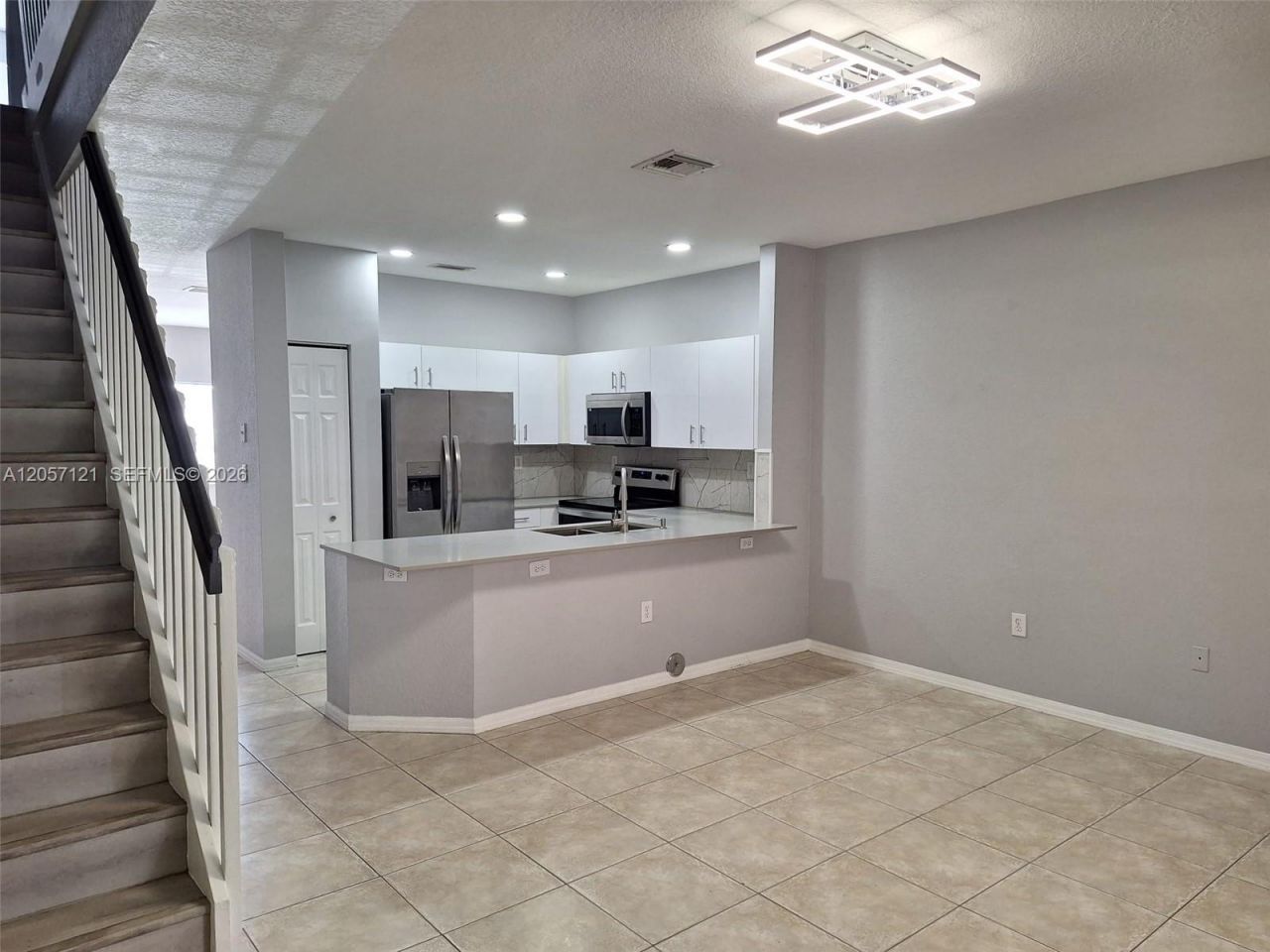 5761 NW 115th Ct , Unit 102, Doral, FL 33178 Photo