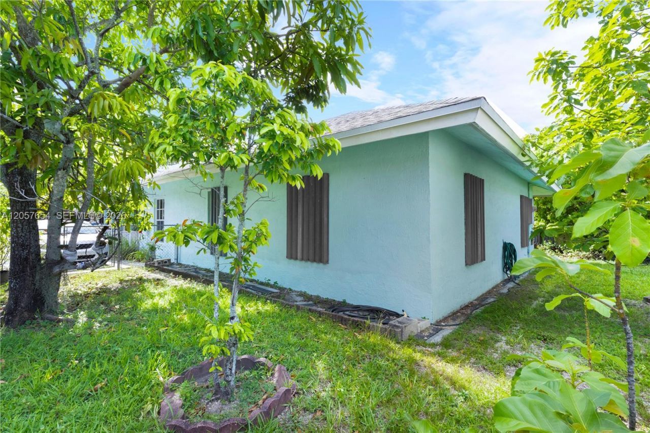 24443 SW 129th Pl, Homestead, FL 33032 Photo