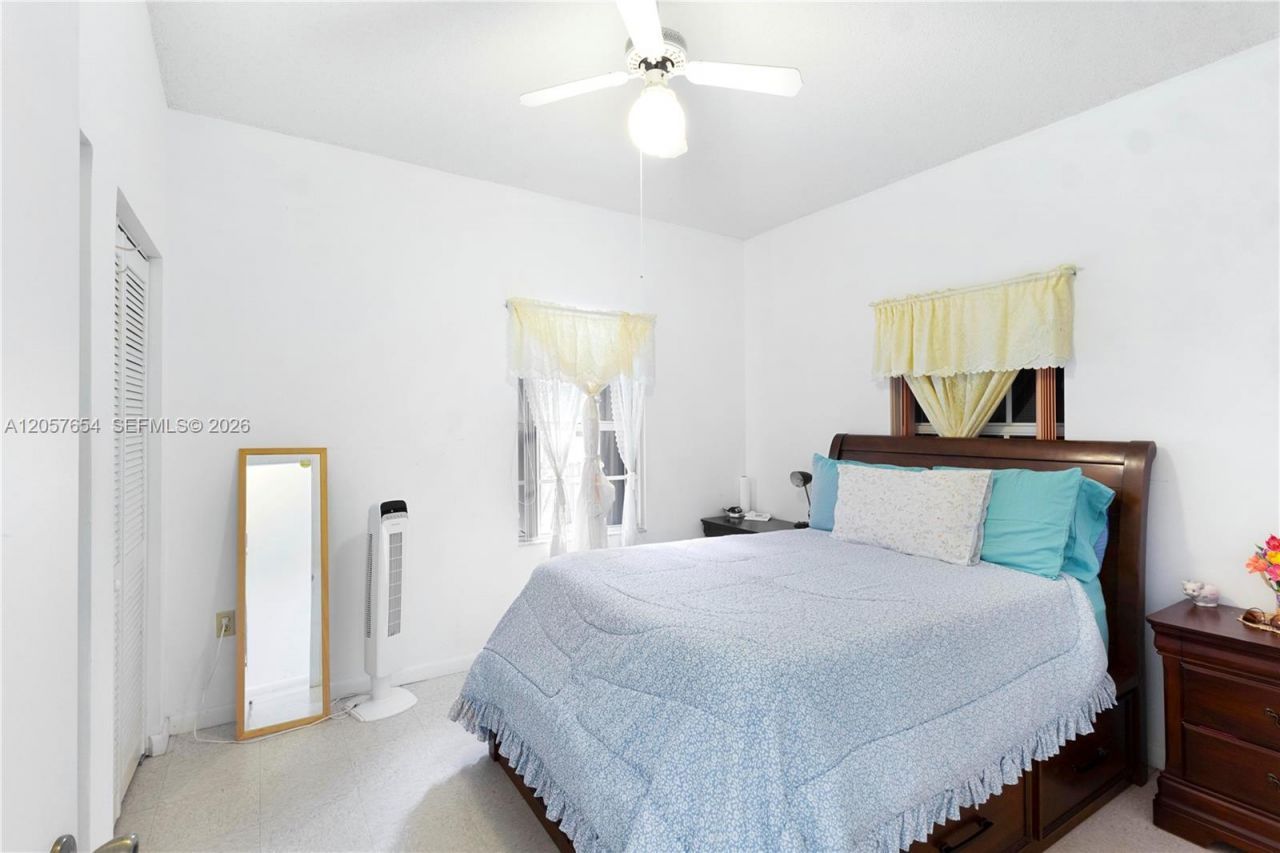 24443 SW 129th Pl, Homestead, FL 33032 Photo