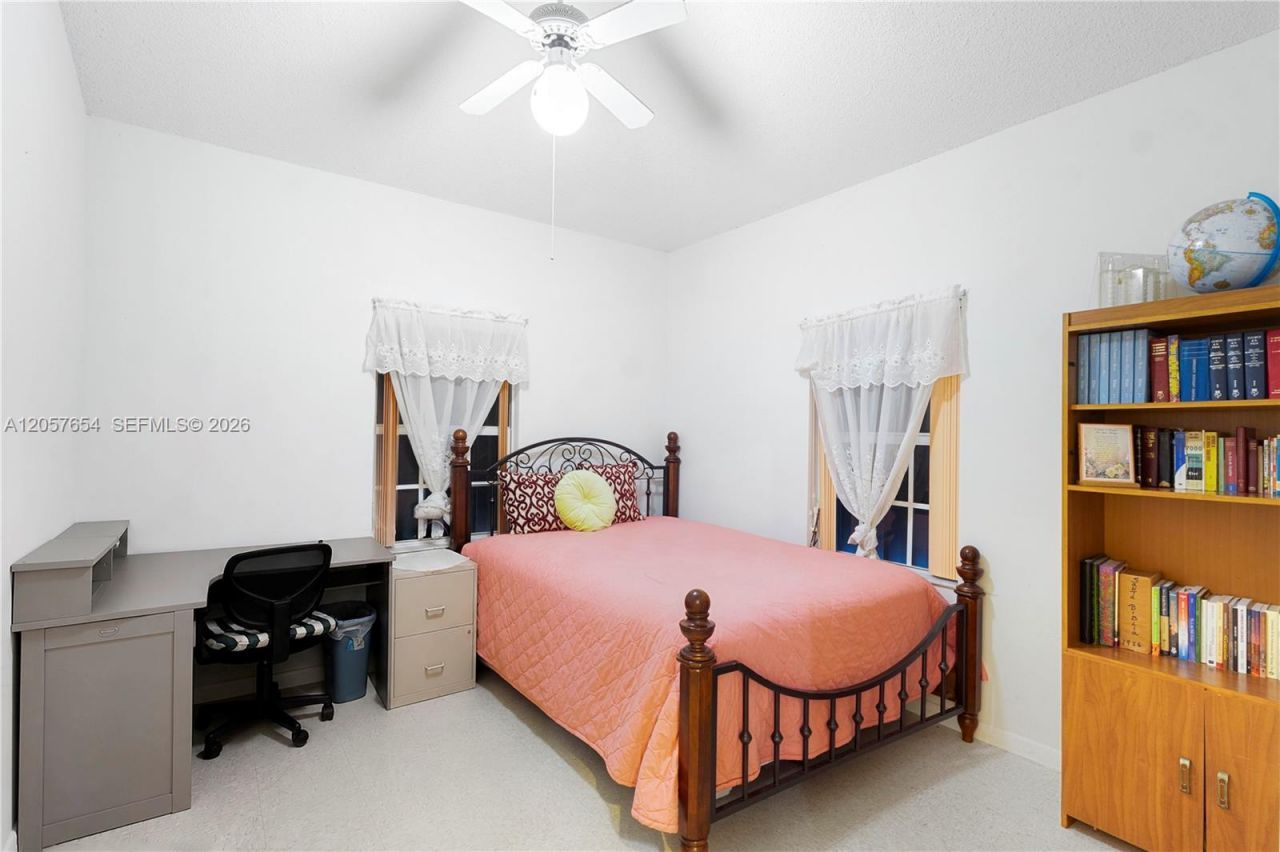 24443 SW 129th Pl, Homestead, FL 33032 Photo