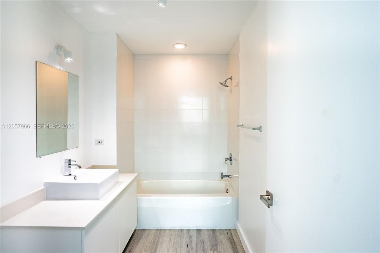 3301 NE 1st Ave , Unit M0501, Miami, FL 33137 Photo