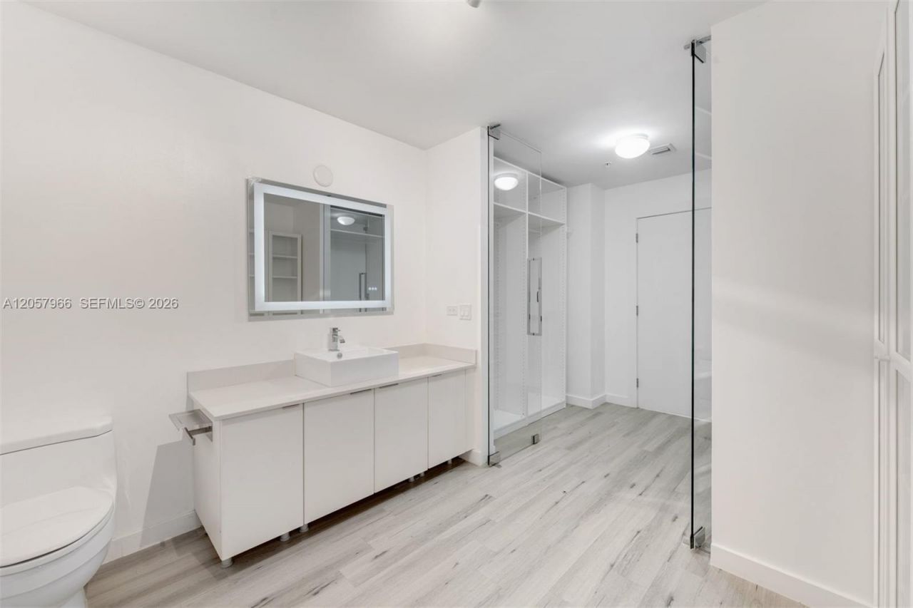 3301 NE 1st Ave , Unit M0501, Miami, FL 33137 Photo