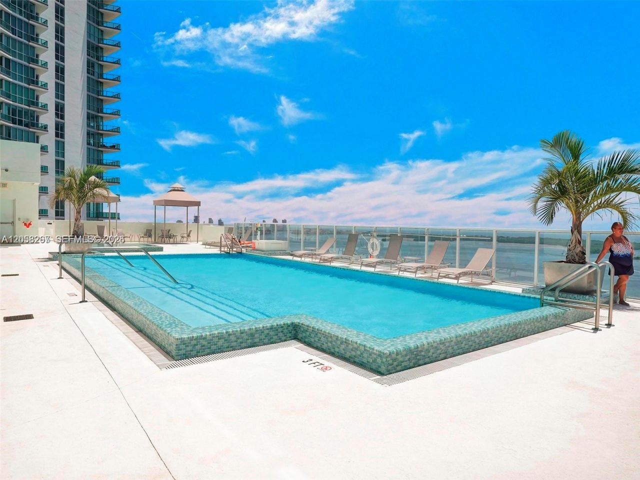 218 SE 14th St, Unit 1203, Miami, FL 33131 Photo