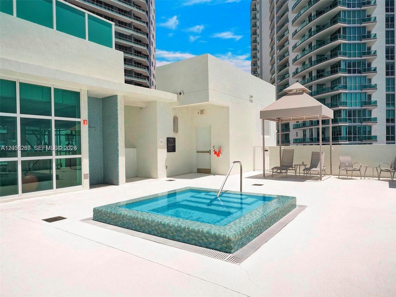 218 SE 14th St, Unit 1203, Miami, FL 33131 Photo