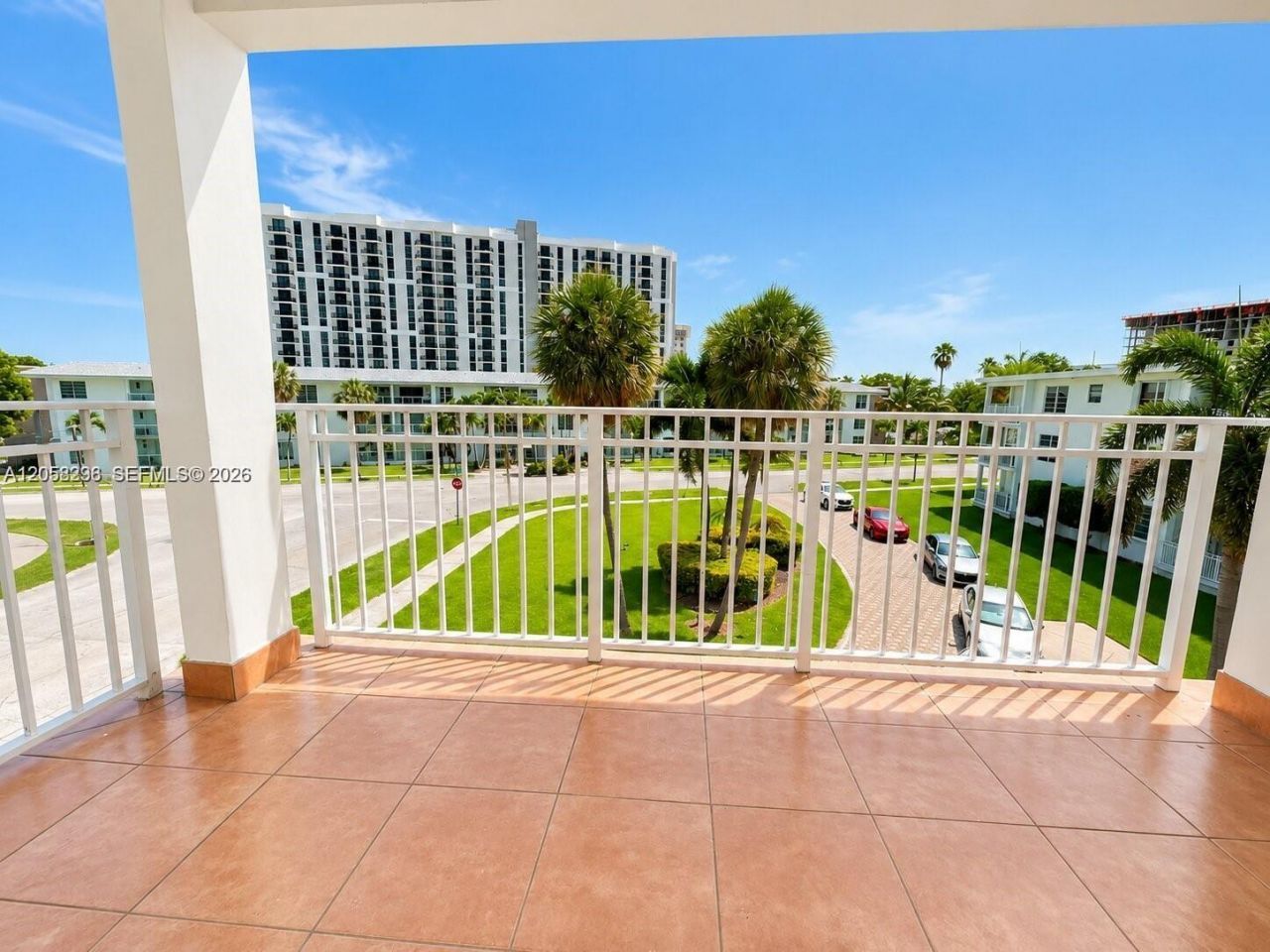 1631 NE 114th St , Unit 307, Miami, FL 33181 Photo